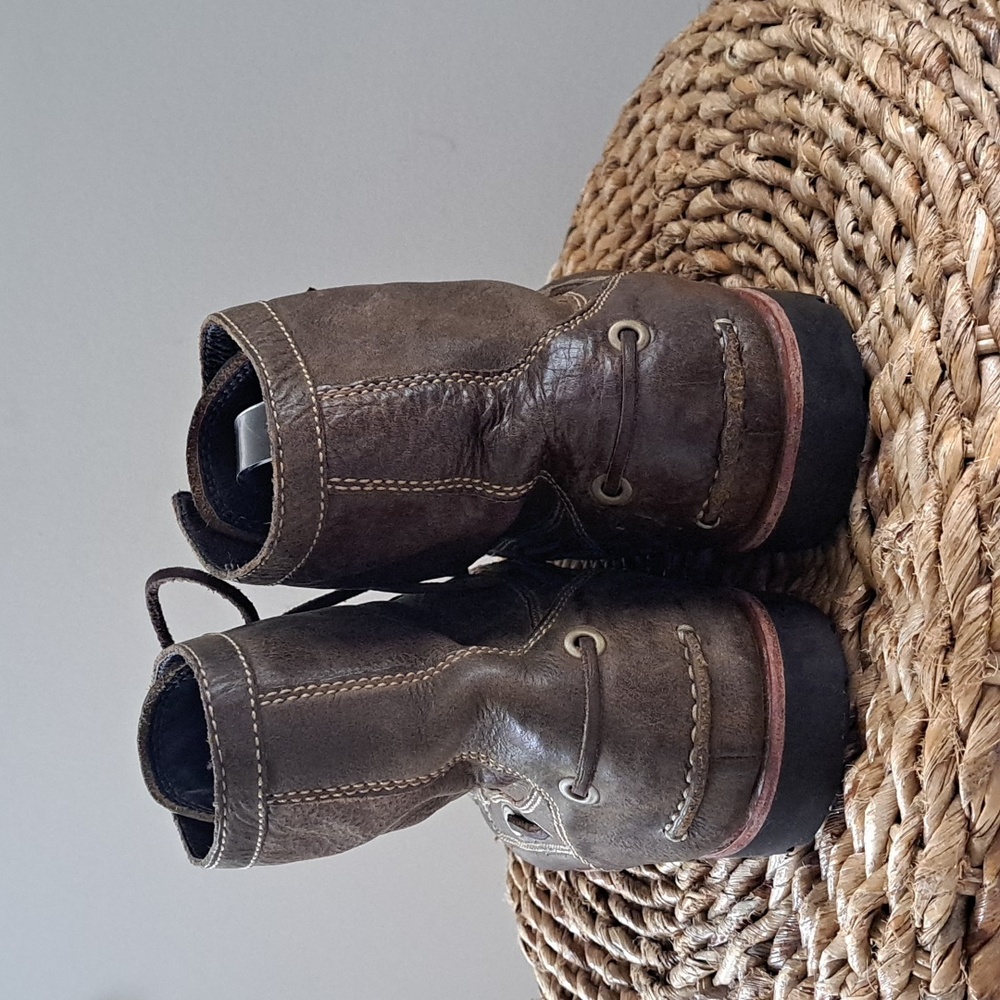 Cole Haan Men's Textured Brown Leather Boots Lace Up Thick Treds Size 10.5 - Picture 4 of 8